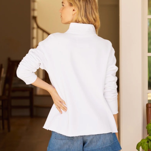 Frank & Eileen PATRICK Popover Henley - Picture 4 of 11